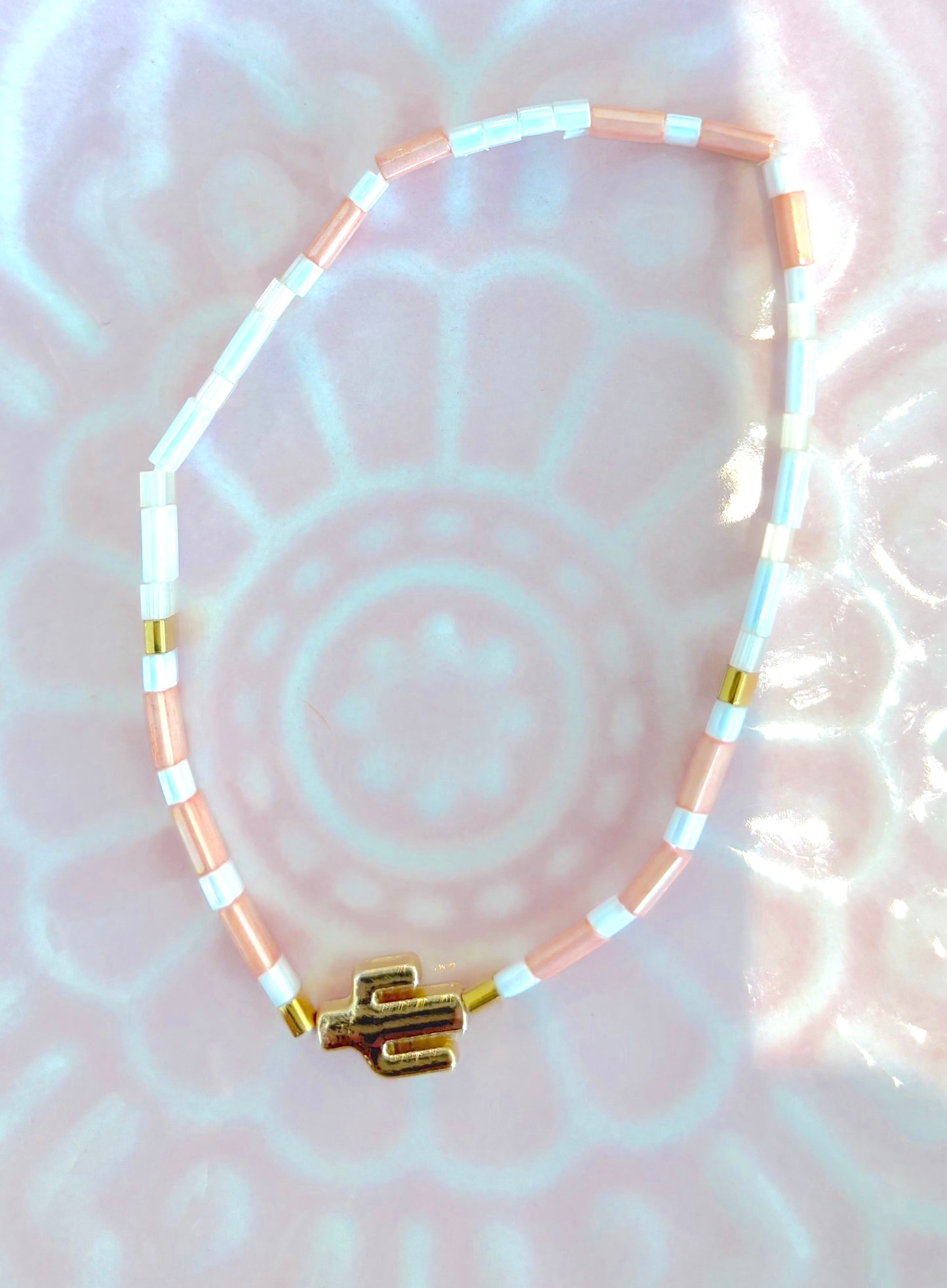 La Petite - Cactus Charm beaded bracelet - Peach, Gold & White Tila beads on elastic