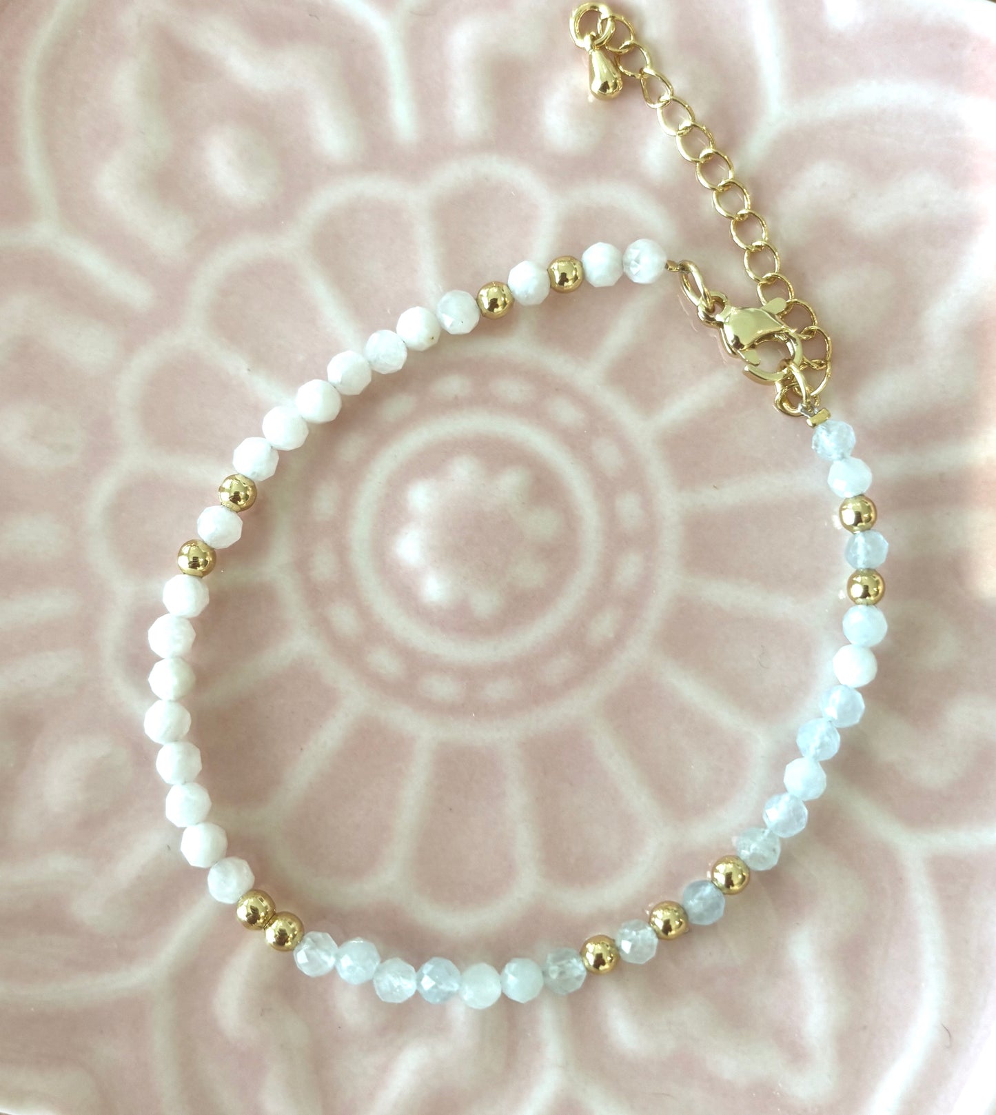 Spring 2 - Aquamarine & Moonstone beaded bracelet with gold clasp