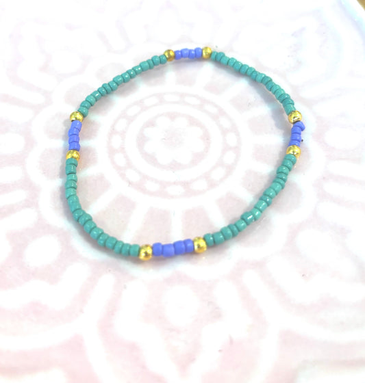 Storm 3 - Seed Bead Bracelet on elsatic- Sage, purple & gold