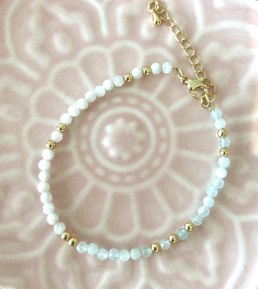 Spring 2 - Aquamarine & Moonstone beaded bracelet with gold clasp